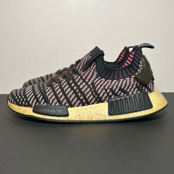 Unisex ADIDAS NMD R1 STLT Solar Pink Athletic Shoes / Size 5M - 6W - Picture 3 of 9